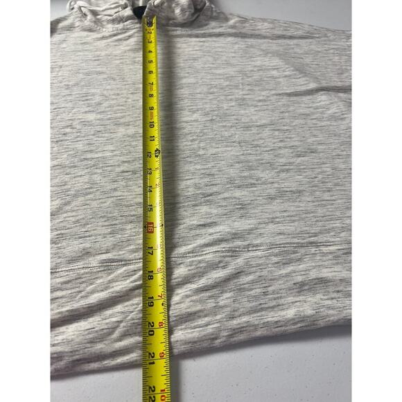 Tahari Oversized Hoodie Short Sleeved Womens - Picture 7 of 8